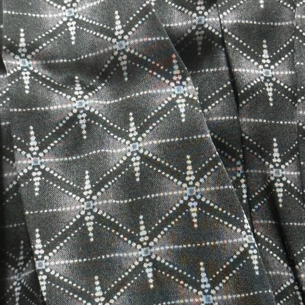 Intimo Black Geometric Silk Boxers - Picture 4 of 12